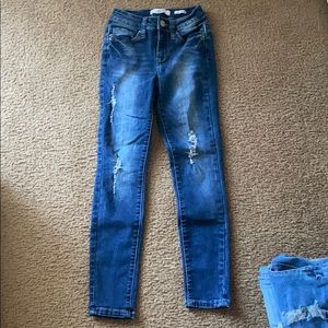 “Wanna Betta butt” jeans